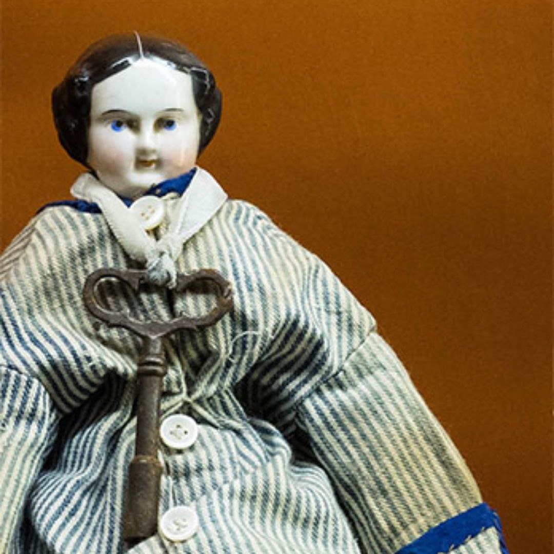 doll museum 
